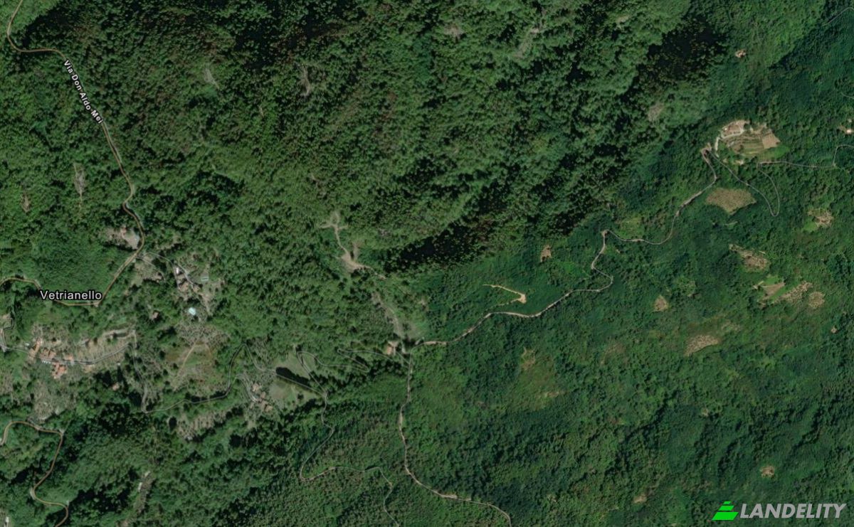 Land Lot for Sale Strada Senza Nome, Provincia di Lucca, Pescaglia, Province of Lucca, Tuscany, Italy. Photo 3
