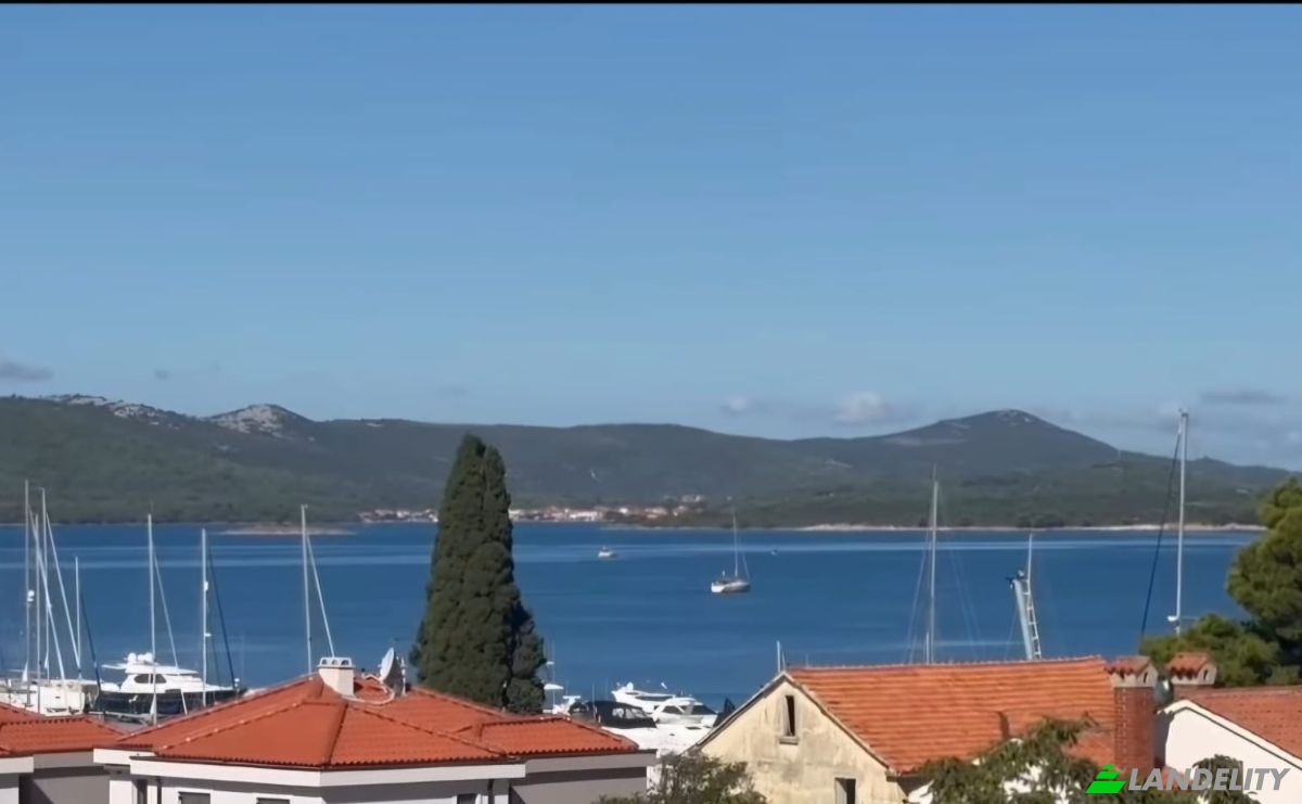 Single Family Home for Sale Zadarska ul 9, 23210, Biograd na Moru, Grad Biograd na Moru, Zadar County, Croatia. Photo 3
