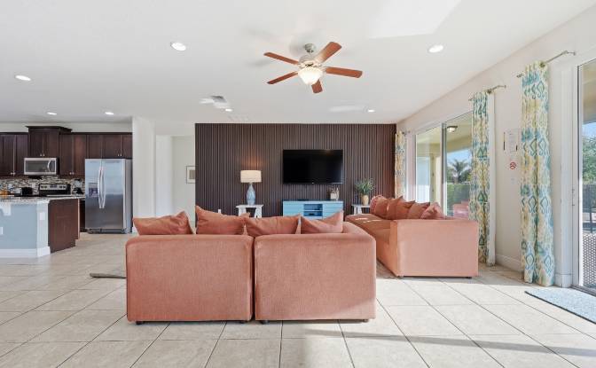 Eengezinswoning Te koop 7723 Graben St, Kissimmee. Foto#23 Eengezinswoning Te koop 7723 Graben St, Kissimmee. Foto#23
