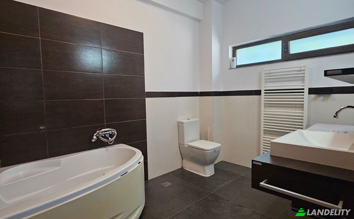 Apartment for Sale Strada Frunzisului 35 3a, 400535 Cluj-Napoca, Cluj-Napoca, Cluj County, Romania. Photo 5