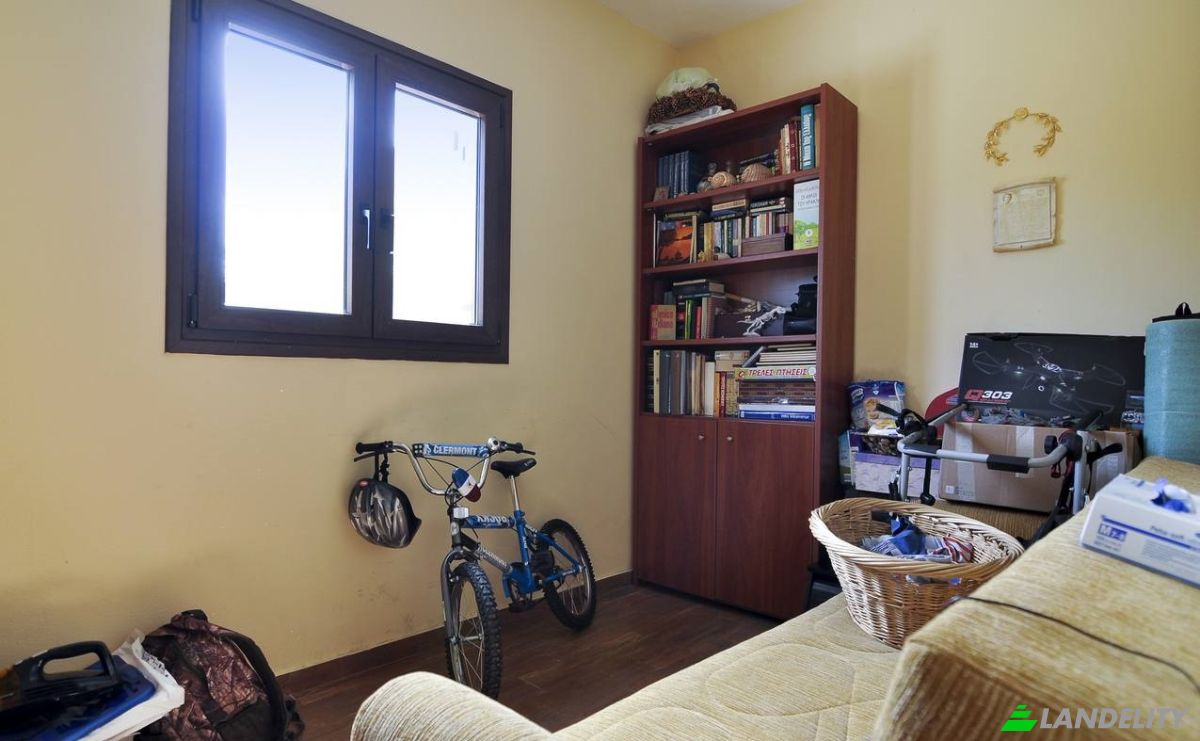 Single Family Home for Sale Perama 490 84, Perama, Ionian Islands, Decentralized Administration of Peloponnese, Western Greece and the Ionian, Greece. Photo 10