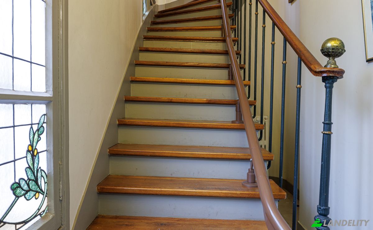 Duplex for Sale 7 Rue de Bellevue, 92150 Suresnes, Suresnes, Hauts-de-Seine, Ile-de-France, France. Photo 8