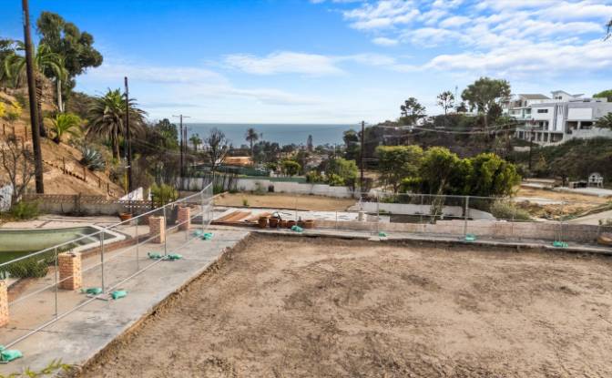 Land Lot for Sale - Los Angeles, United States