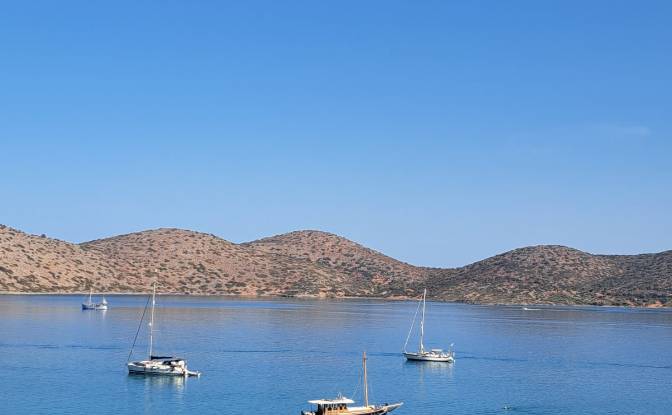 Apartment Rentals - Schisma Eloundas, Greece