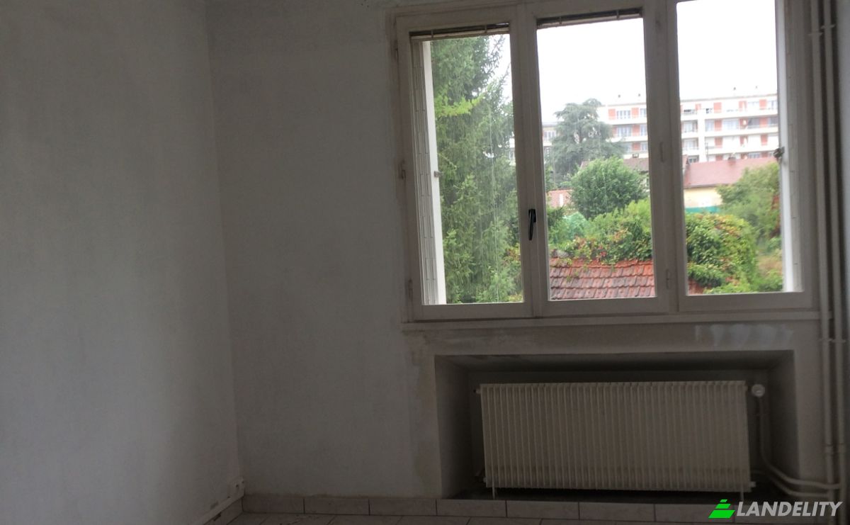 Appartement à vendre 7X Rue de Chablis, 89000 Auxerre, Auxerre, Yonne, Bourgogne-Franche-Comté, France. Photo 3