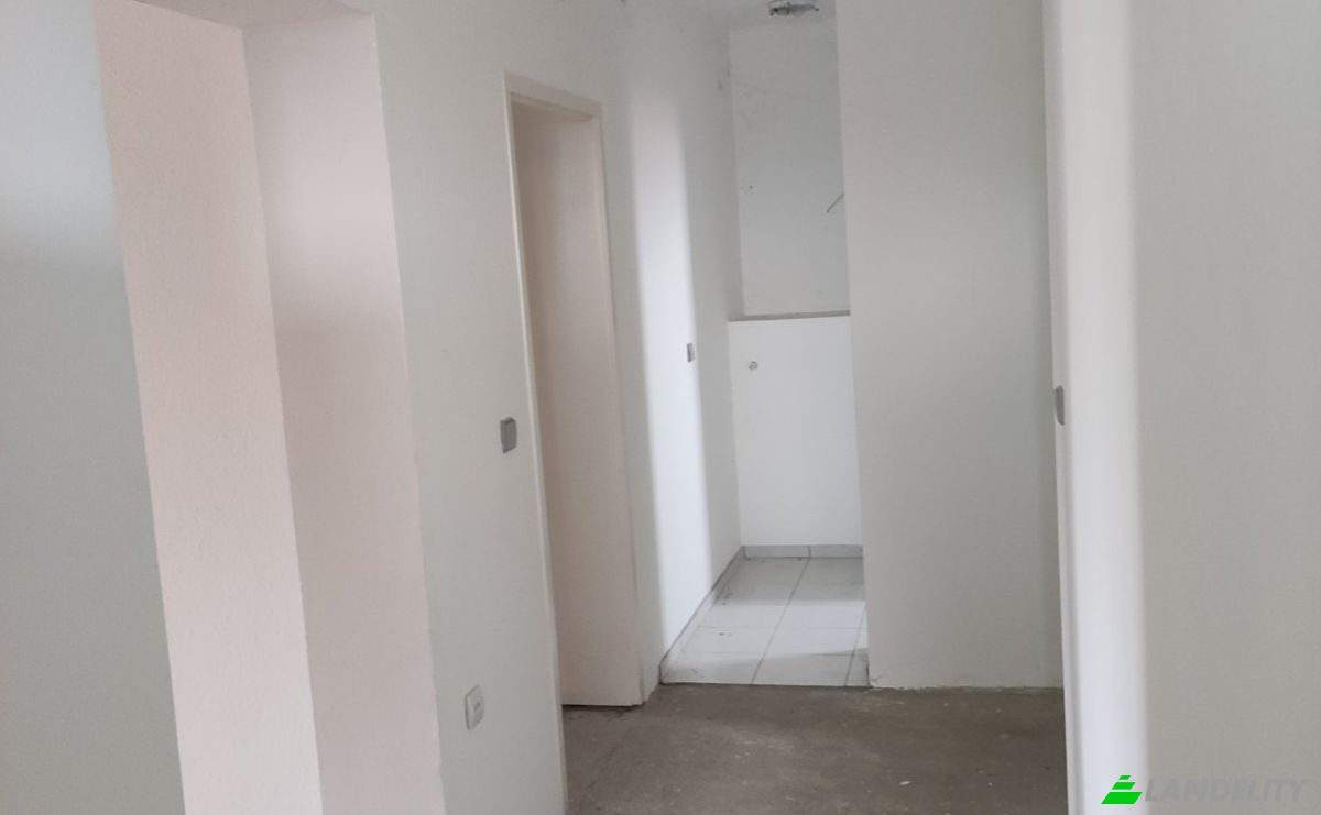 Villa for Sale I 14, Mramor, Nisava District, Serbia. Photo 11