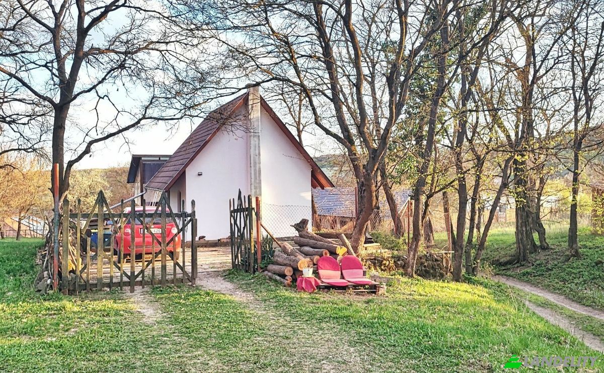 Cabin/Cottage for Sale Ber, Paszto District, Nograd County, Hungary, Tancsics ut 15, 3045 Hungary. Photo 1