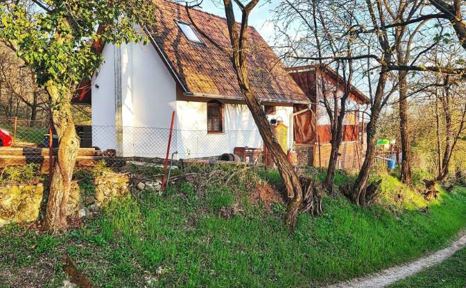 Cabin/Cottage for Sale Ber, Paszto District. Photo#2 Cabin/Cottage for Sale Ber, Paszto District. Photo#2