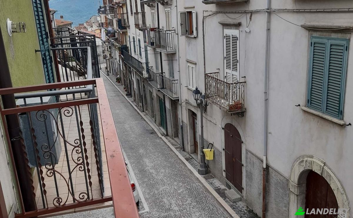 Townhouse for Sale Corso Umberto I, 86086 Poggio Sannita IS, Poggio Sannita, Province of Isernia, Molise, Italy. Photo 15