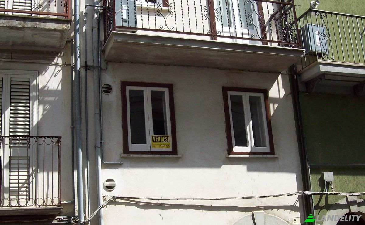 Townhouse for Sale Corso Umberto I, 86086 Poggio Sannita IS, Poggio Sannita, Province of Isernia, Molise, Italy. Photo 3