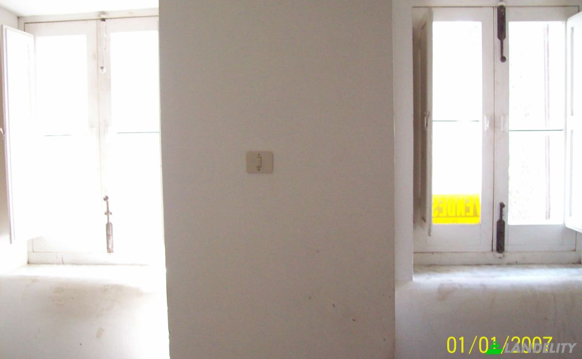 Townhouse for Sale Corso Umberto I, 86086 Poggio Sannita IS, Poggio Sannita, Province of Isernia, Molise, Italy. Photo 4