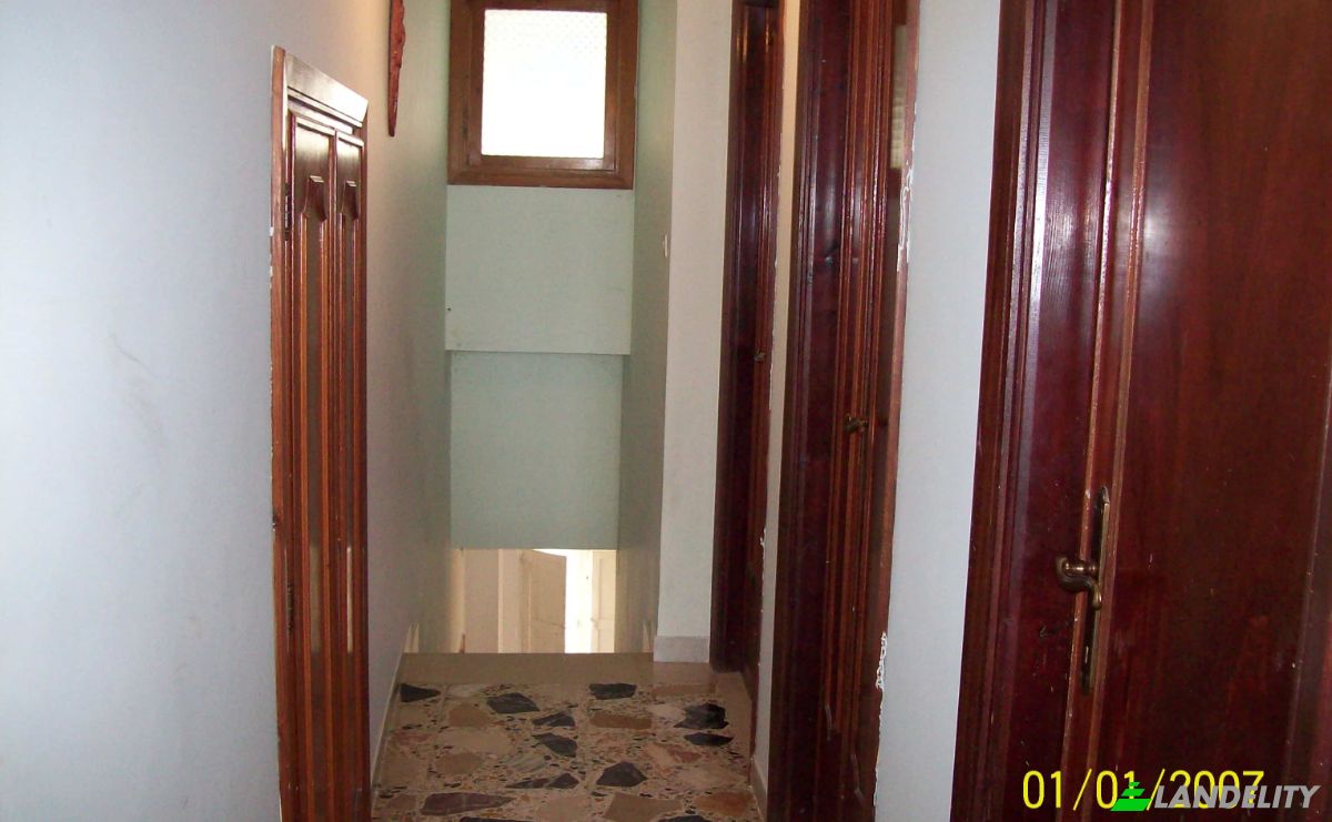 Townhouse for Sale Corso Umberto I, 86086 Poggio Sannita IS, Poggio Sannita, Province of Isernia, Molise, Italy. Photo 5