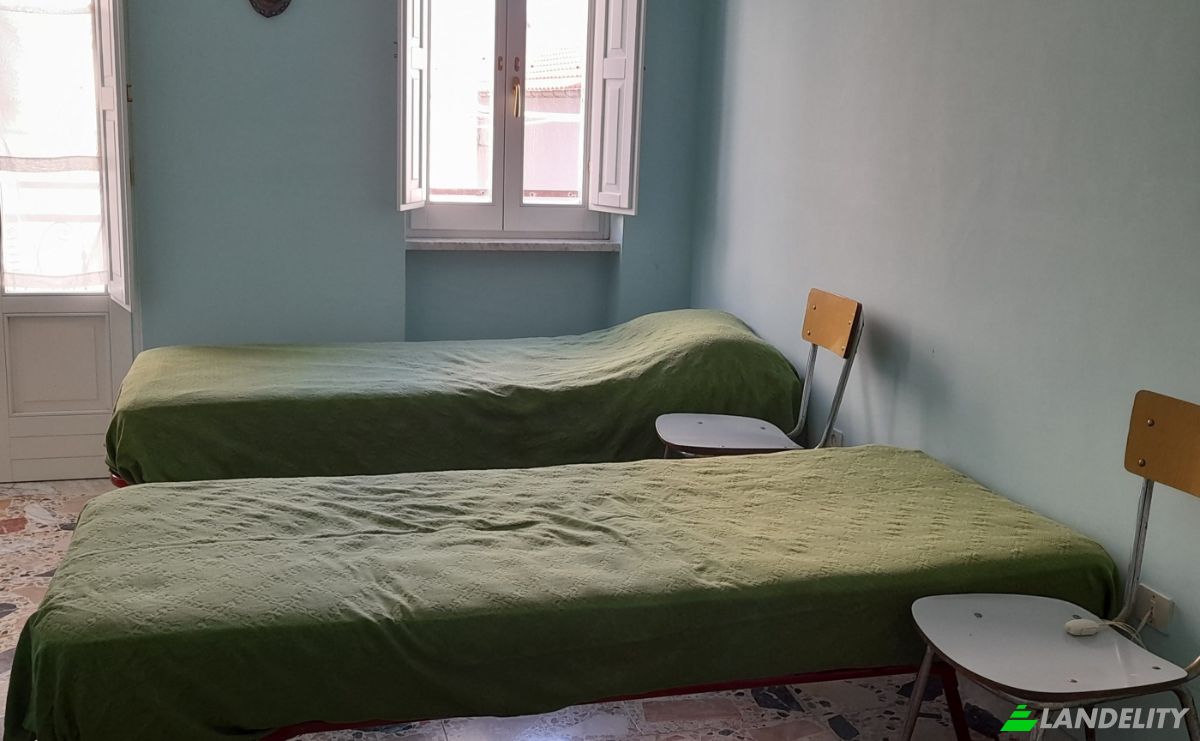 Townhouse for Sale Corso Umberto I, 86086 Poggio Sannita IS, Poggio Sannita, Province of Isernia, Molise, Italy. Photo 8