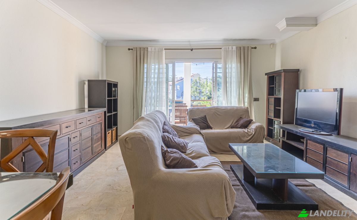 Townhouse for Sale C Felix Revello de Toro, Distrito Centro, Malaga, Andalusia, Spain. Photo 4