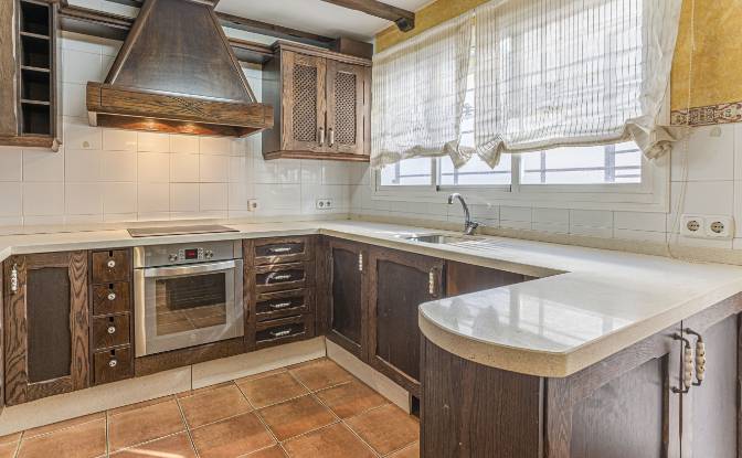 Townhouse for Sale C Felix Revello de Toro. Photo#6 Townhouse for Sale C Felix Revello de Toro. Photo#6