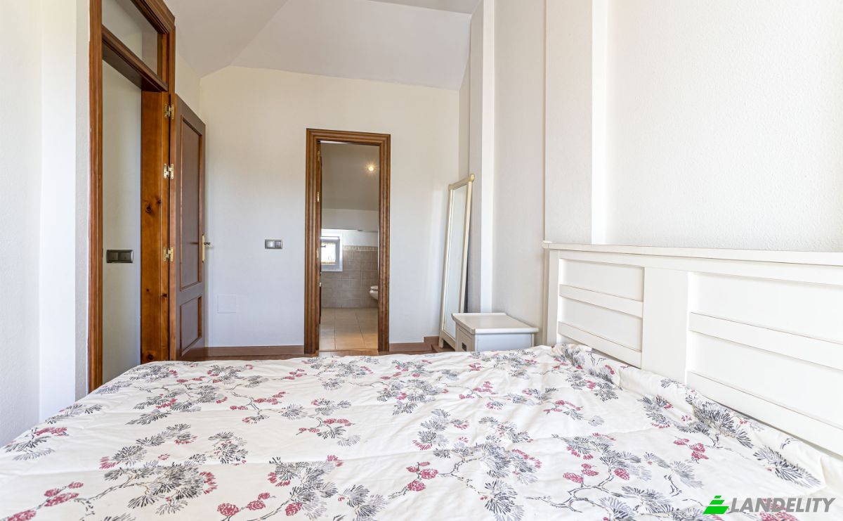 Townhouse for Sale C Felix Revello de Toro, Distrito Centro, Malaga, Andalusia, Spain. Photo 12