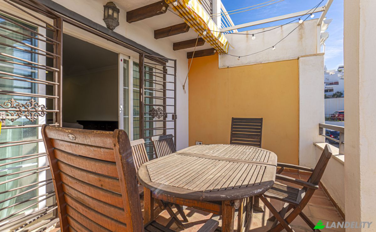 Townhouse for Sale C Felix Revello de Toro, Distrito Centro, Malaga, Andalusia, Spain. Photo 1