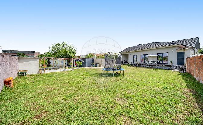 Single Family Home for Sale R Nova n29. Photo#13