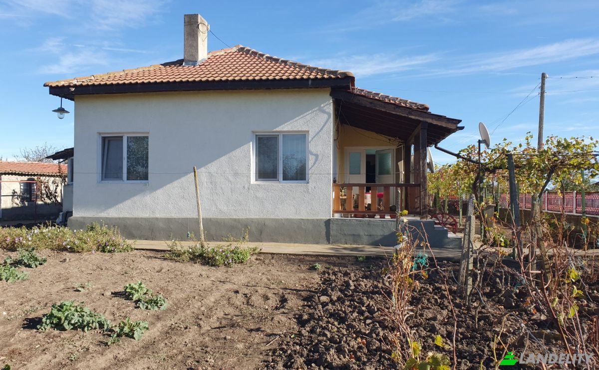 Single Family Home for Sale 9643 Zmeevo, Zmeevo, Balchik, Dobrich Province, Bulgaria. Photo 5