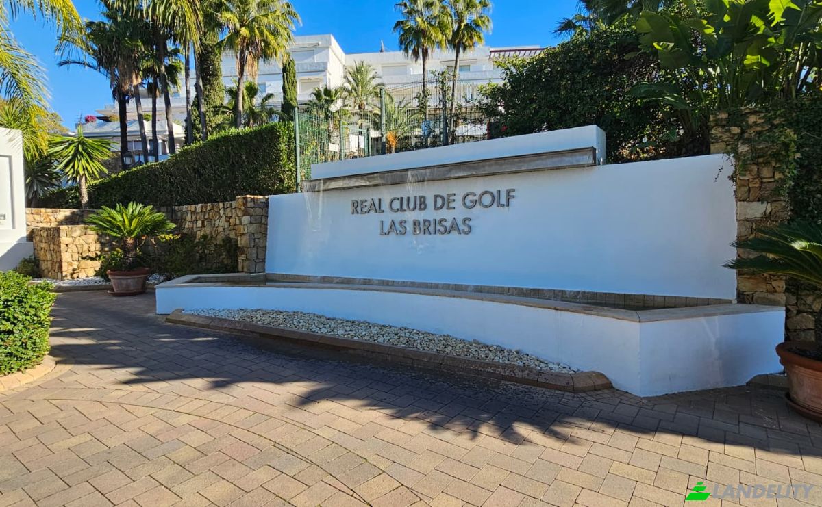 Apartment for Sale C Londres, Nueva Andalucia, Marbella, Malaga, Andalusia, Spain. Photo 7