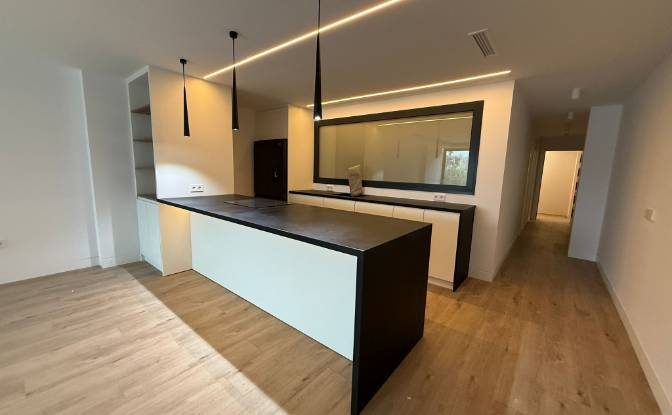 Apartment for Sale C Londres, Nueva Andalucia. Photo#22