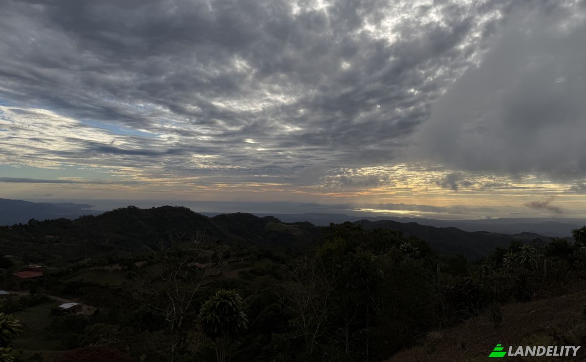 Lote de terreno en venta Provincia de Alajuela, San Ramón, Costa Rica. Foto 8