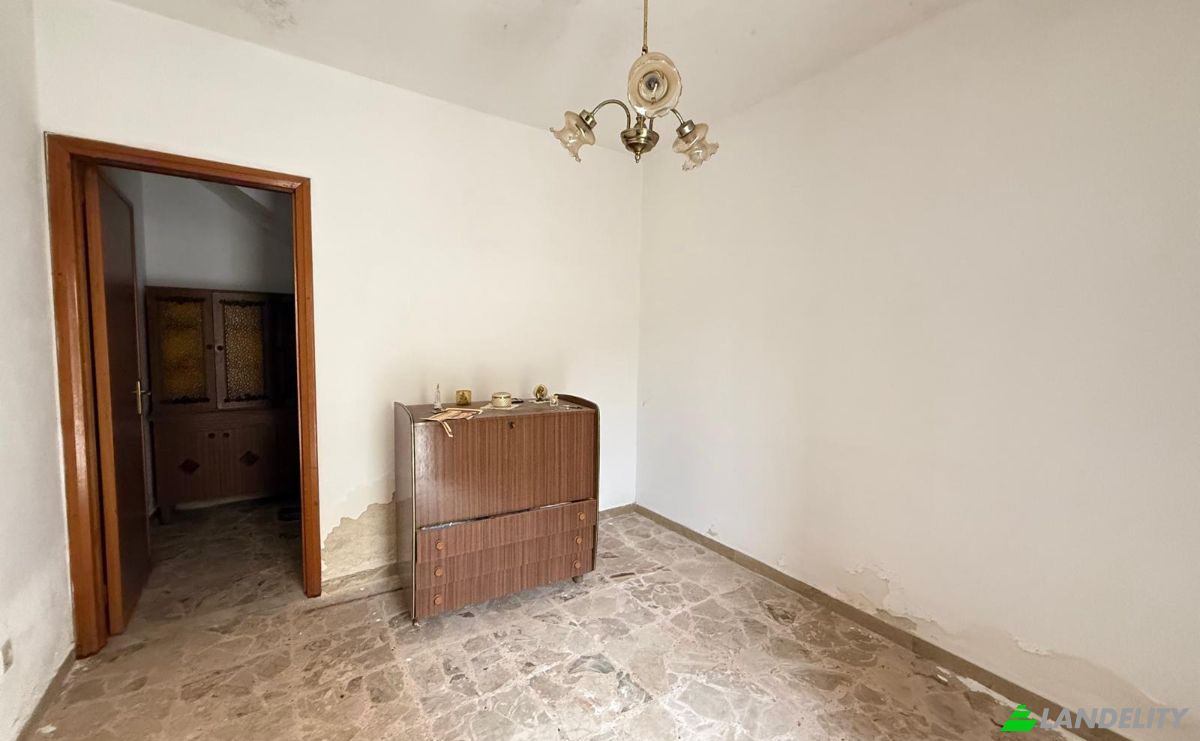 Single Family Home for Sale Via Cavour, 96010 Buscemi SR, Buscemi, Free municipal consortium of Syracuse, Sicily, Italy. Photo 3