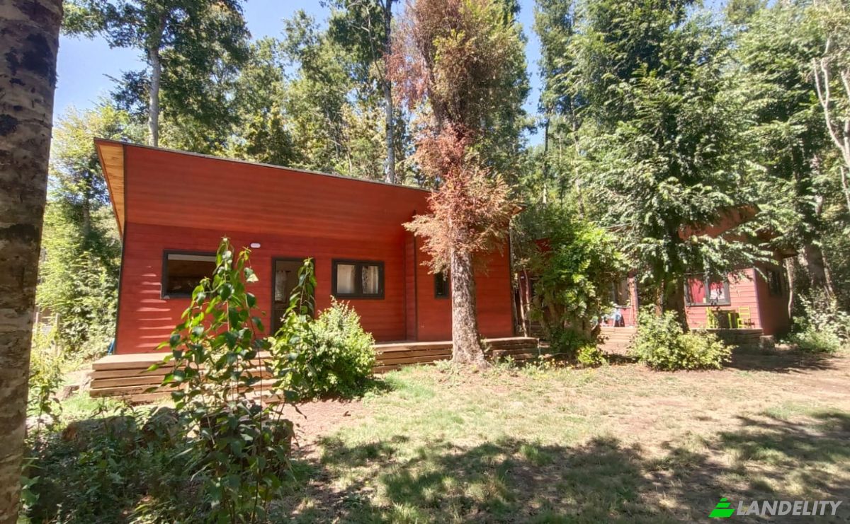 Cabin/Cottage for Sale Trayenco 13, Pucon, Cautin Province, Araucania, Chile. Photo 1