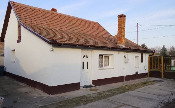Single Family Home for Sale Jaszszentlaszlo. Photo#2 Single Family Home for Sale Jaszszentlaszlo. Photo#2