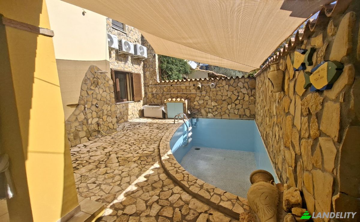 Single Family Home for Sale Traversa I Marmilla, 09040 Castiadas CA, Villasalto, Metropolitan City of Cagliari, Sardinia, Italy. Photo 8