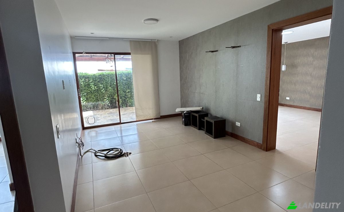 Villa in vendita Bernardo de Legarda, 170902 Quito, Quito, Metropolitan District of Quito, Pichincha, Ecuador. Foto 16