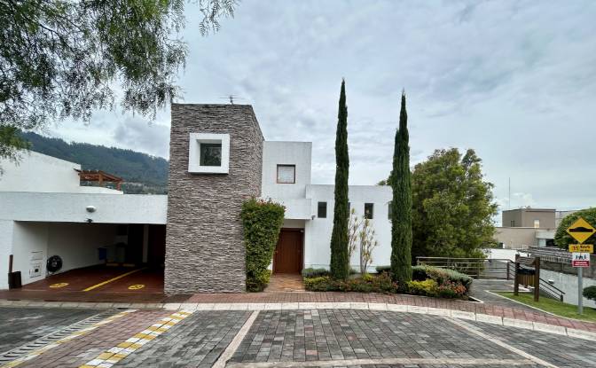 Villa in vendita Bernardo de Legarda, 170902 Quito. Foto#17