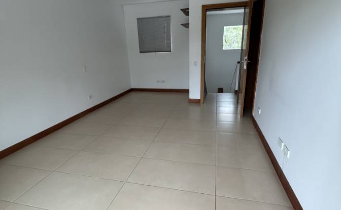 Villa in vendita Bernardo de Legarda, 170902 Quito. Foto#5