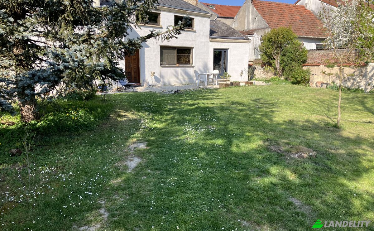 Villa for Sale 104B Rue du General Leclerc, 95410 Groslay, Groslay, Val-dOise, Ile-de-France, France. Photo 2