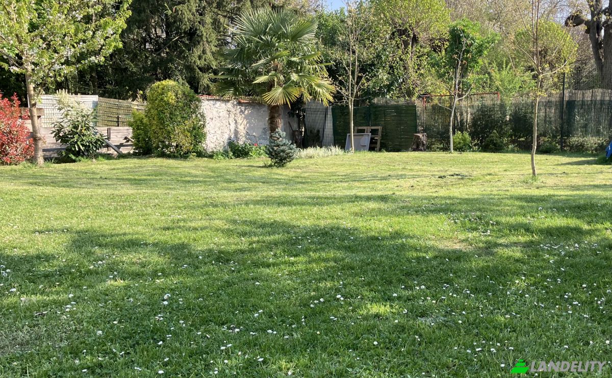 Villa for Sale 104B Rue du General Leclerc, 95410 Groslay, Groslay, Val-dOise, Ile-de-France, France. Photo 3