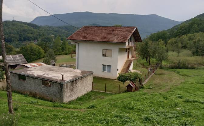 Hut/Cottage Te koop Gornji Ribnik, Ribnik. Foto#9