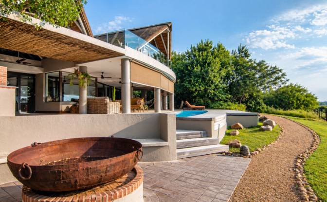 Villa for Sale River Rd, Malalane. Photo#6