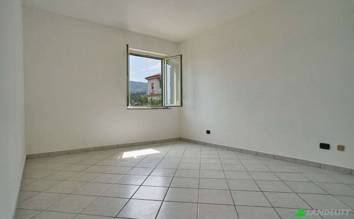 Apartment for Sale Via Giove, 98076 SantAgata di Militello ME, SantAgata di Militello, Metropolitan City of Messina, Sicily, Italy. Photo 12