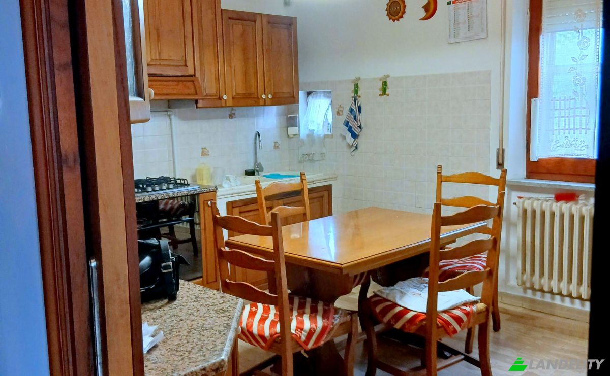 Departamento en venta Via Francesco Egidi, 63062 Montefiore dellAso AP, Montefiore dellAso, Province of Ascoli Piceno, Marche, Italy. Foto 3