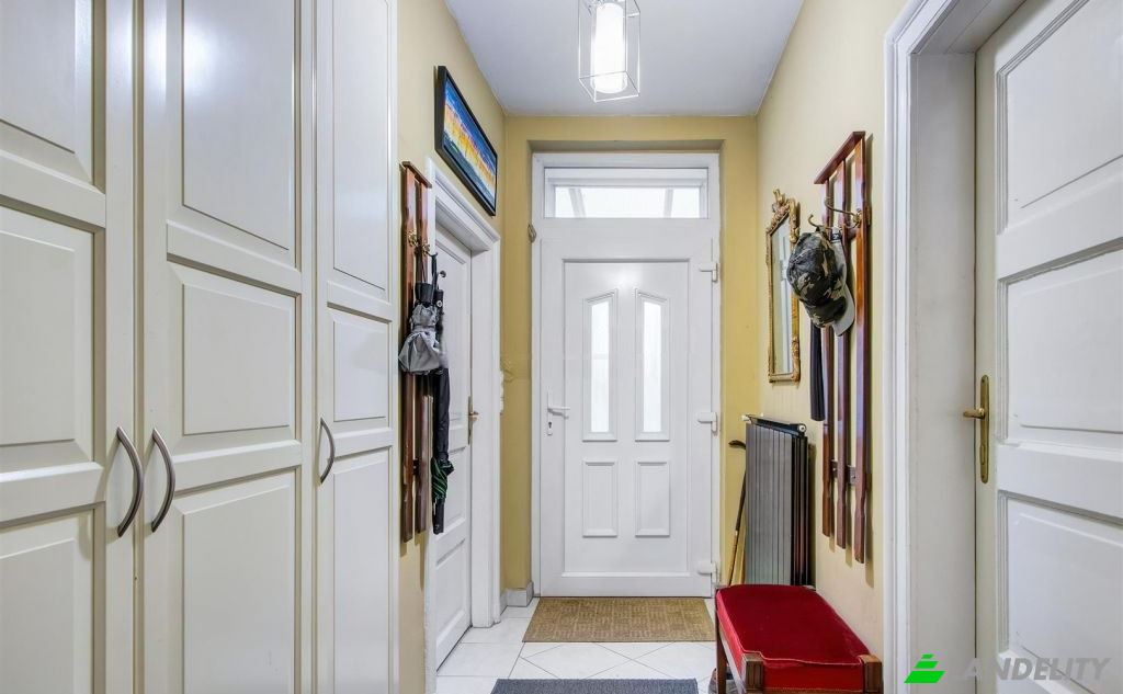 Single Family Home for Sale Budapest, Hungary, Baross Gabor. Photo 4