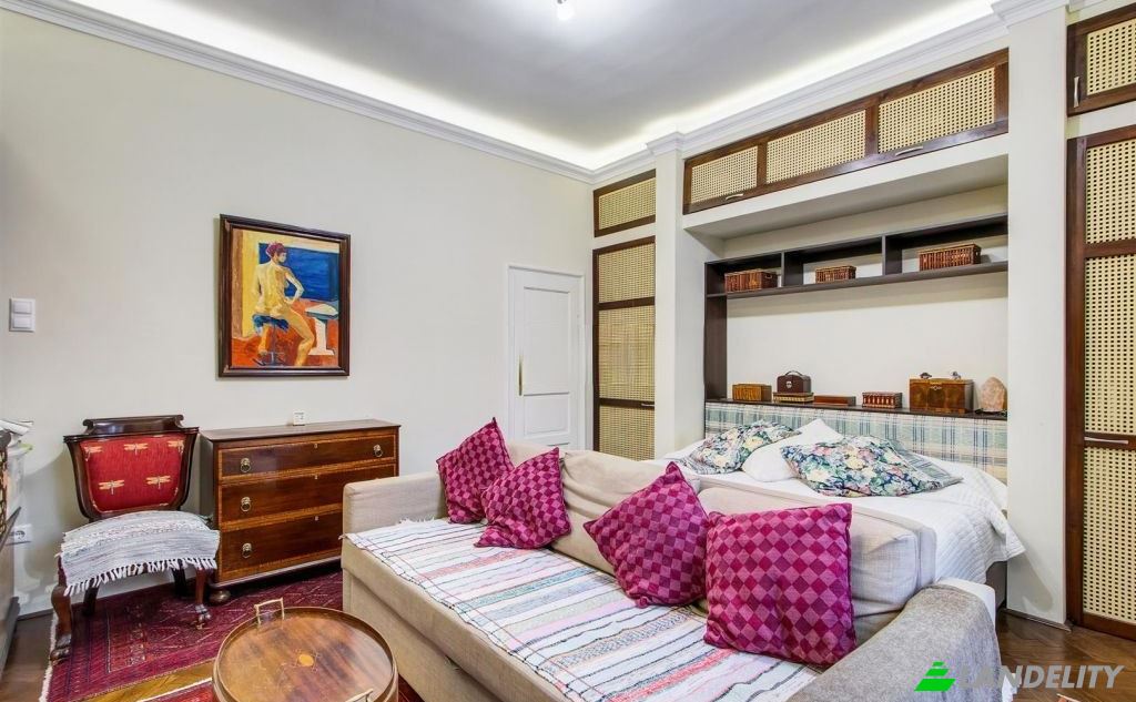 Single Family Home for Sale Budapest, Hungary, Baross Gabor. Photo 20