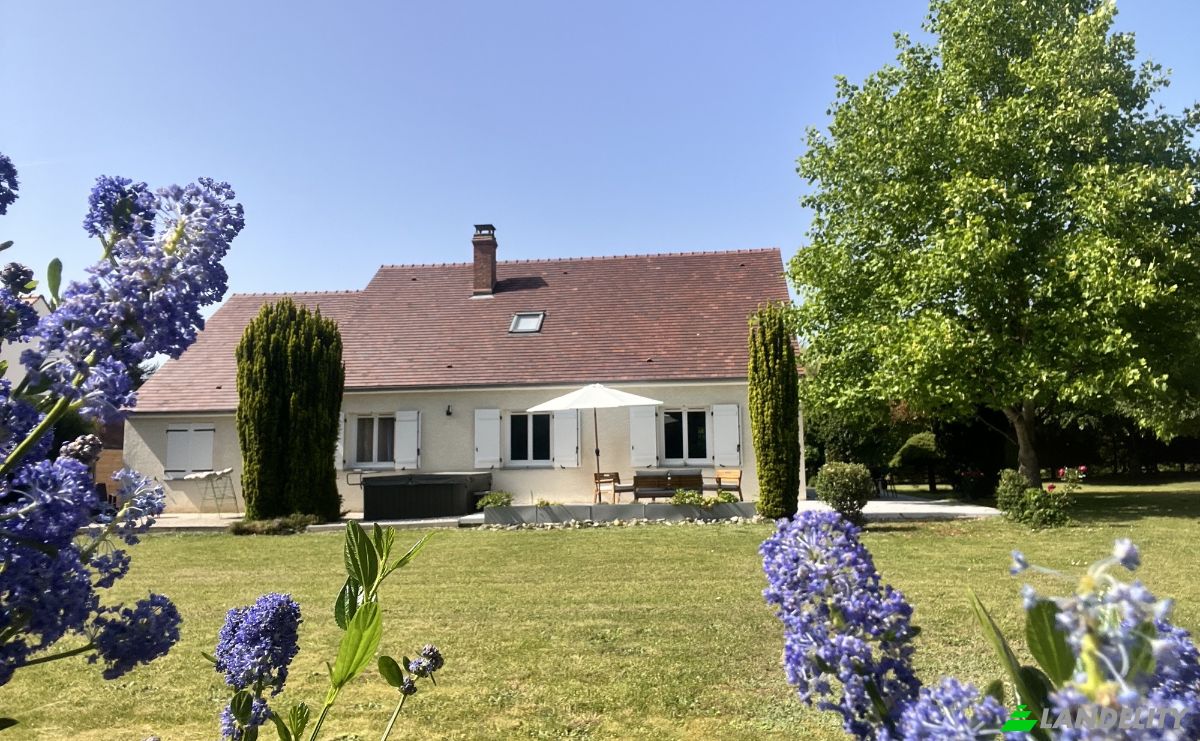 Eengezinswoning Te koop 16 Chem du Colombier, 77760 Acheres-la-Foret, Acheres-la-Foret, Seine-et-Marne, Ile-de-France, France. Foto 1