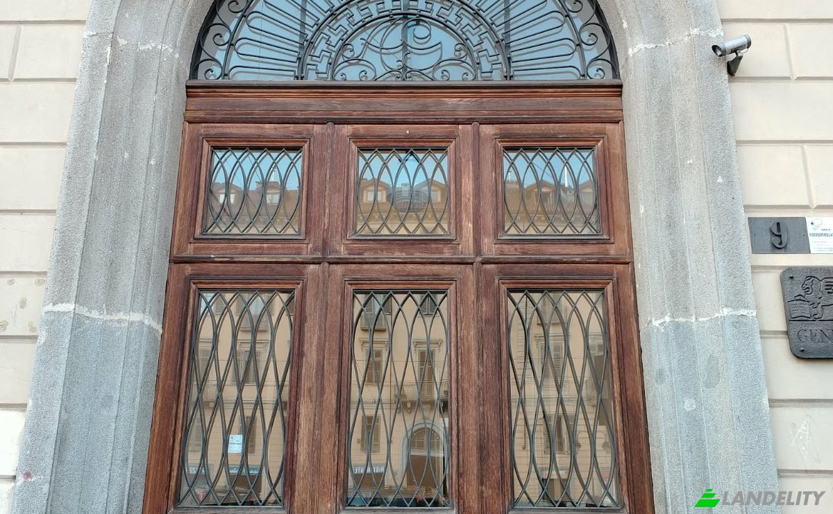 Apartment for Sale Cso Giulio Cesare, 10152 Torino TO, Turin, Metropolitan City of Turin, Piedmont, Italy. Photo 1