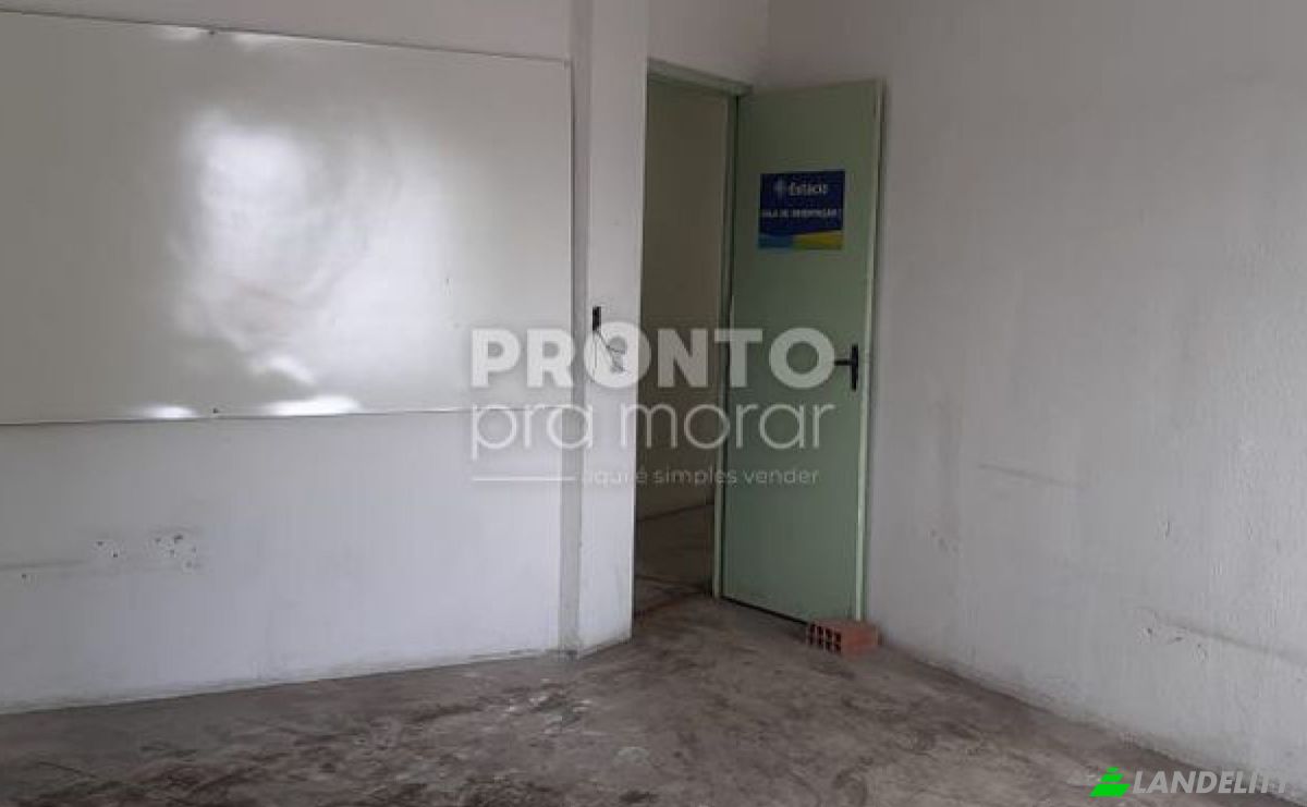 Business for Rent R Carlos de Oliveira Filho, Prado, Recife, State of Pernambuco, Brazil, 50720-230. Photo 16