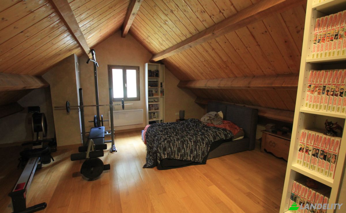 Casa unifamiliar à venda 218 Rte de la Roya, 06660 Saint-Etienne-de-Tinee, Saint-Etienne-de-Tinee, Alpes-Maritimes, Provence-Alpes-Cote dAzur, France. foto 9