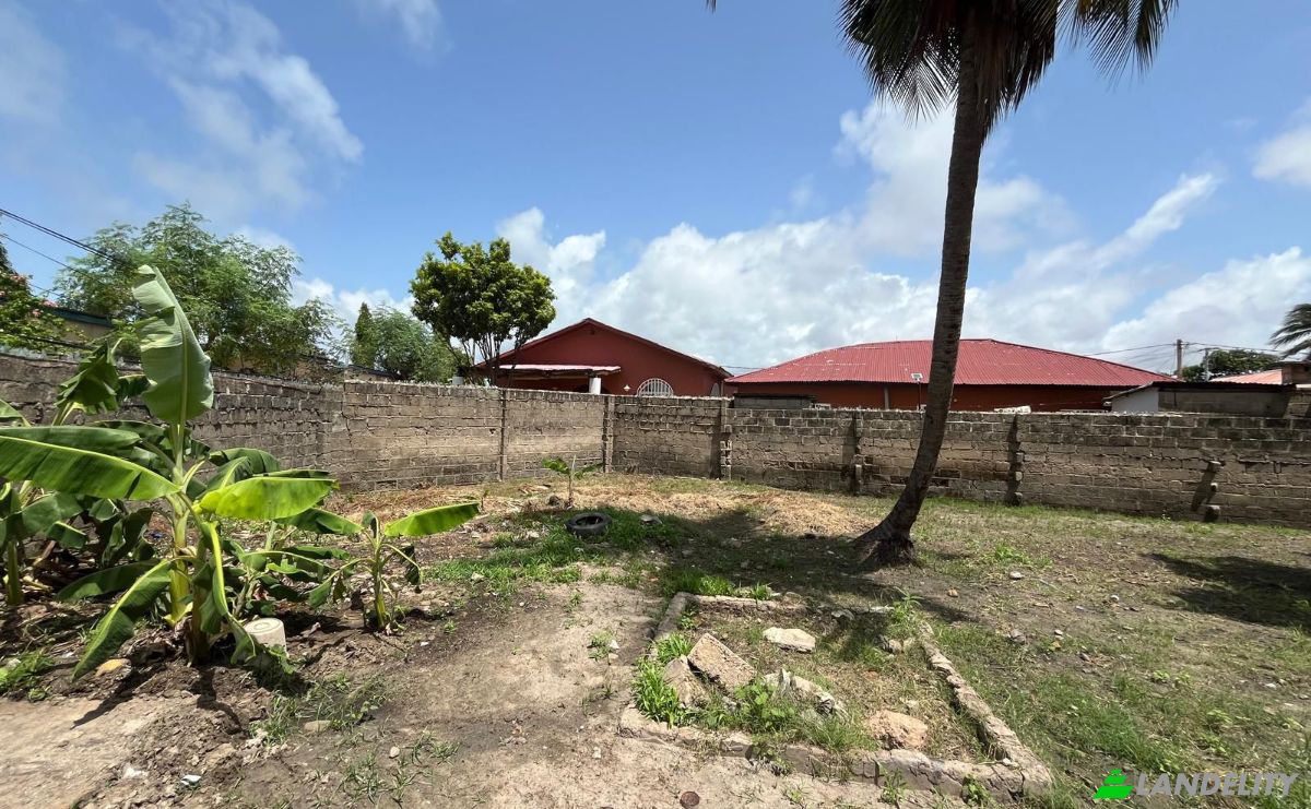 Duplex for Sale Bakau, Kanifing, The Gambia. Photo 2