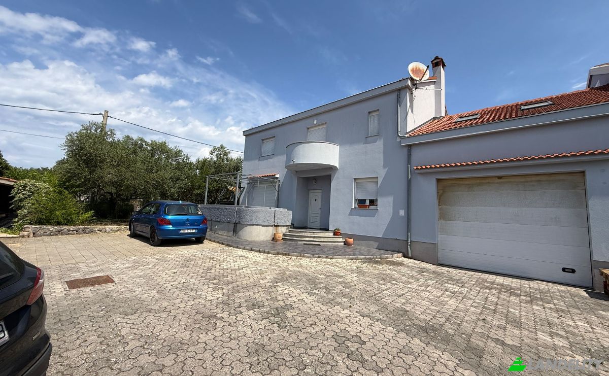 Casa de una sola familia en venta Put bunara 3, 23000, Zadar, Grad Zadar, Zadar County, Croatia. Foto 2