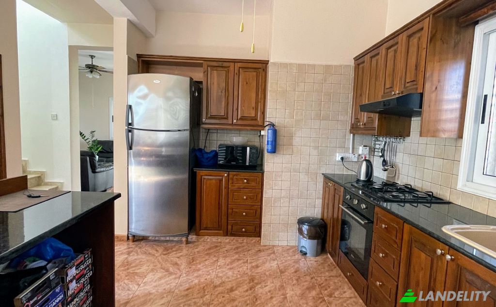 Single Family Home for Sale Avgorou, Famagusta, Cyprus. Photo 6