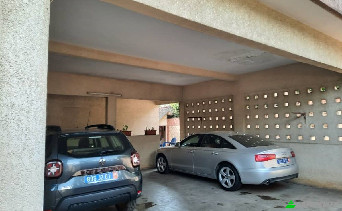 Dupleks na sprzedaż 555 Rue Dr Alain Nicaise Kouamelan, Abidjan, Abidjan Autonomous District, Cote dIvoire. Zdjęcie 8