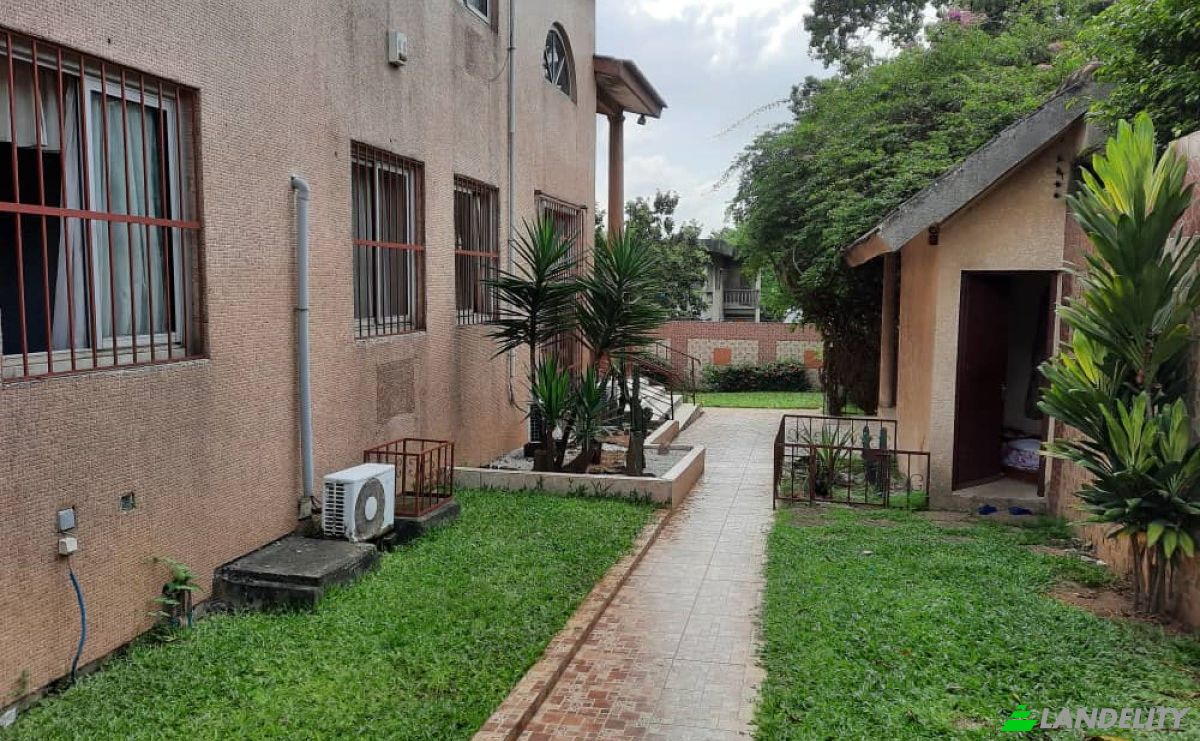 Dupleks na sprzedaż 555 Rue Dr Alain Nicaise Kouamelan, Abidjan, Abidjan Autonomous District, Cote dIvoire. Zdjęcie 3